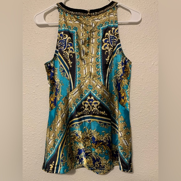 Cache Sleveless Top with Gold Detail - Picture 2 of 3